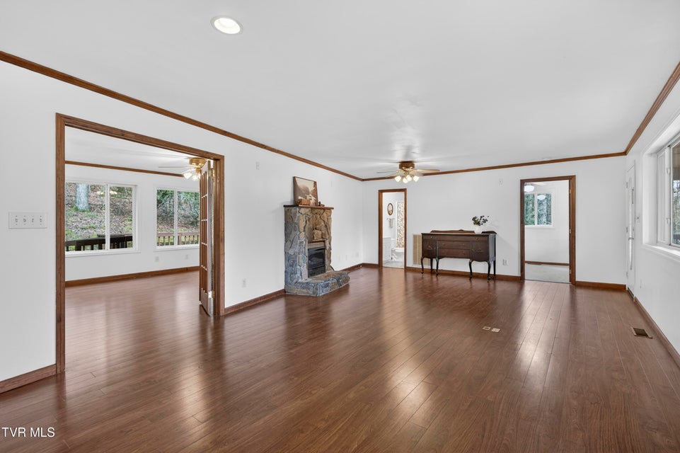 Photo #9: 108 Valley View Acres 