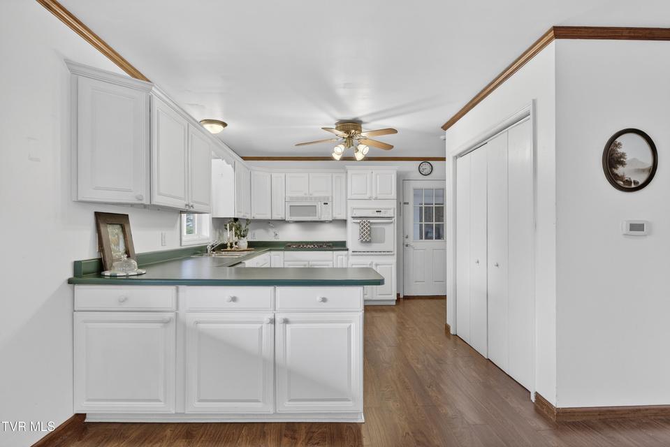 Photo #17: 108 Valley View Acres 