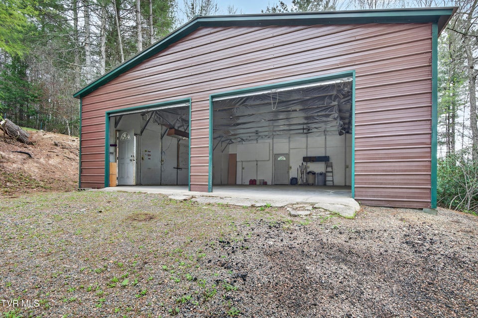 Photo #37: 108 Valley View Acres 