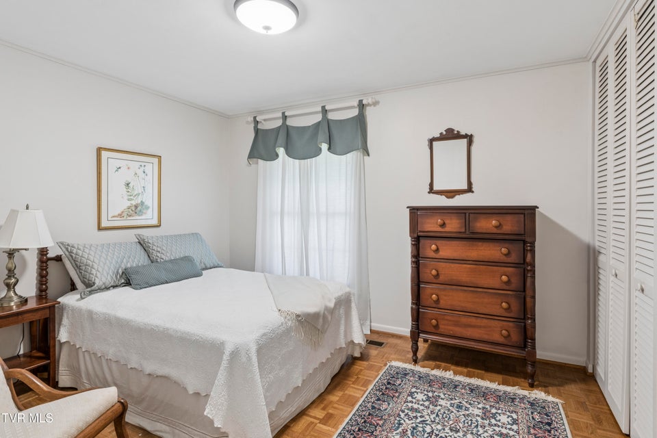 Photo #30: 303 Hillside Road