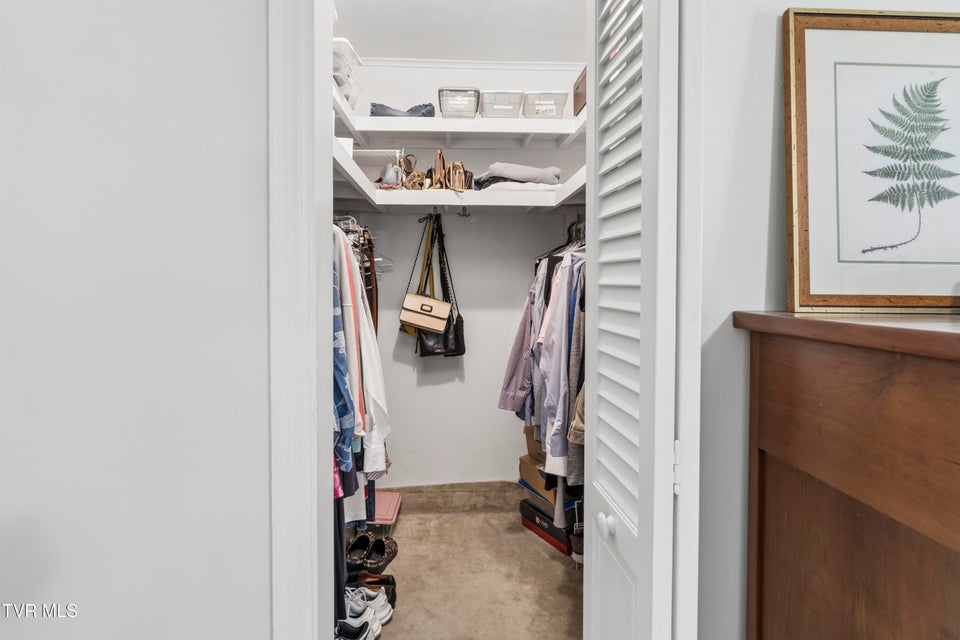 Photo #39: 303 Hillside Road