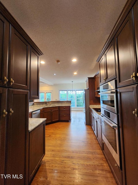 Photo #18: 13903 Vintage View