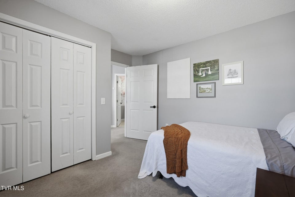 Photo #18: 705 Milton Court