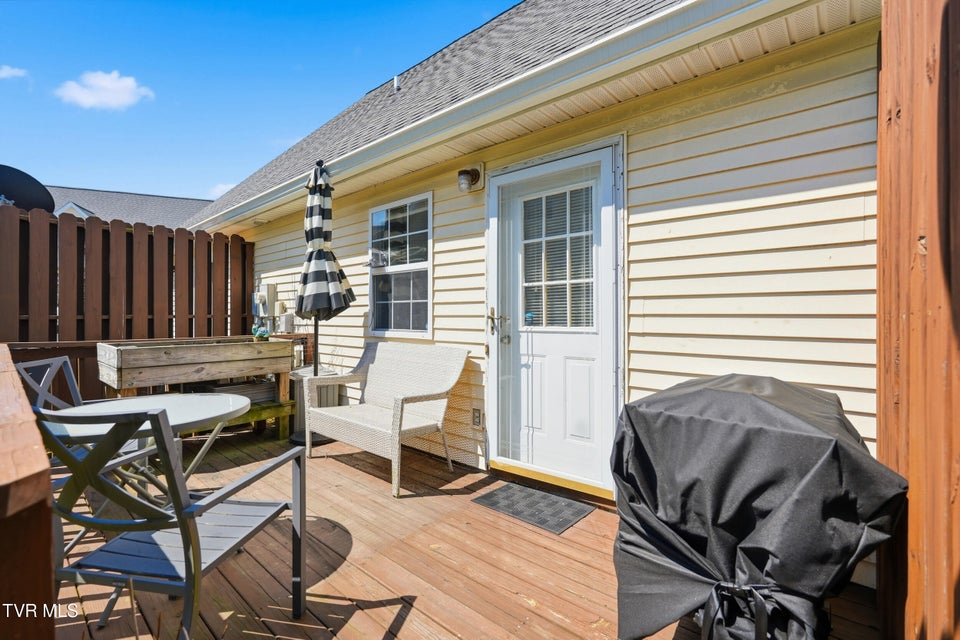 Photo #25: 705 Milton Court