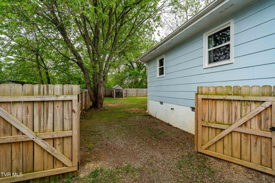 Photo #10: 1310 8th Avenue