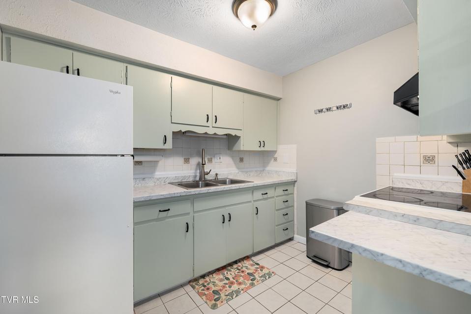 Photo #33: 1310 8th Avenue