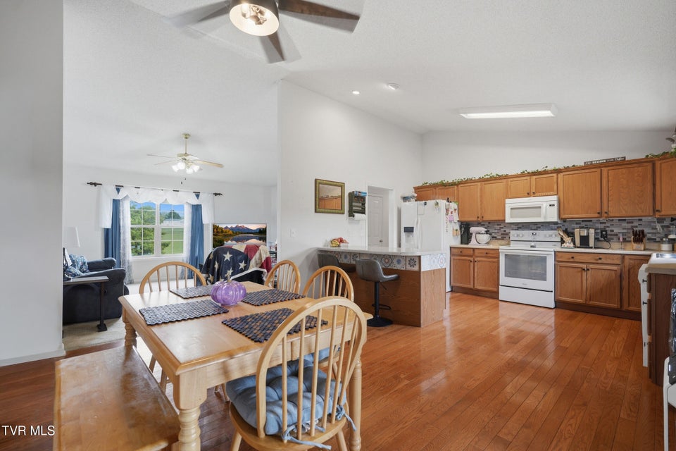 Photo #10: 315 Old Embreeville Road