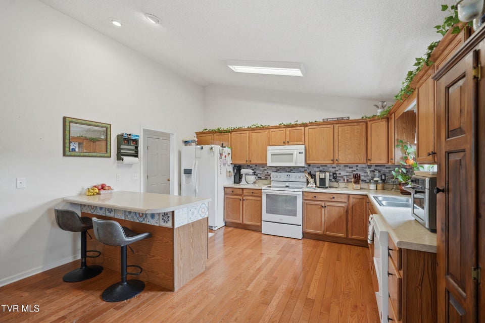 Photo #12: 315 Old Embreeville Road