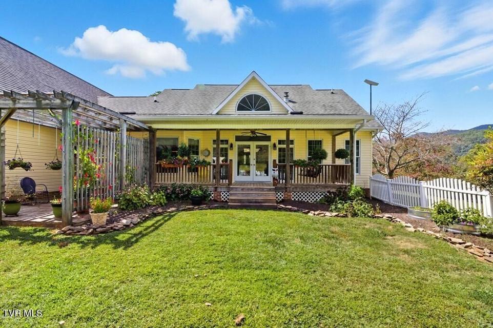 Photo #37: 4457 Swinging Bridge Road