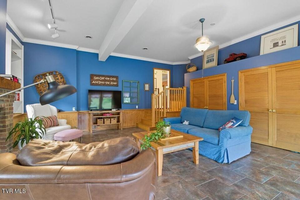 Photo #33: 4457 Swinging Bridge Road