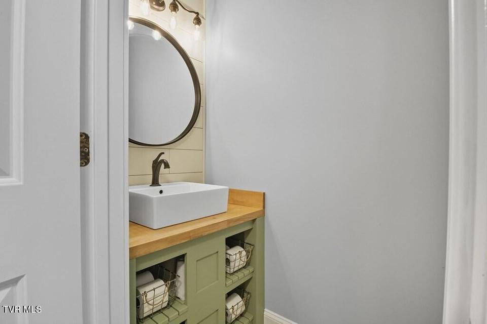 Photo #30: 4457 Swinging Bridge Road