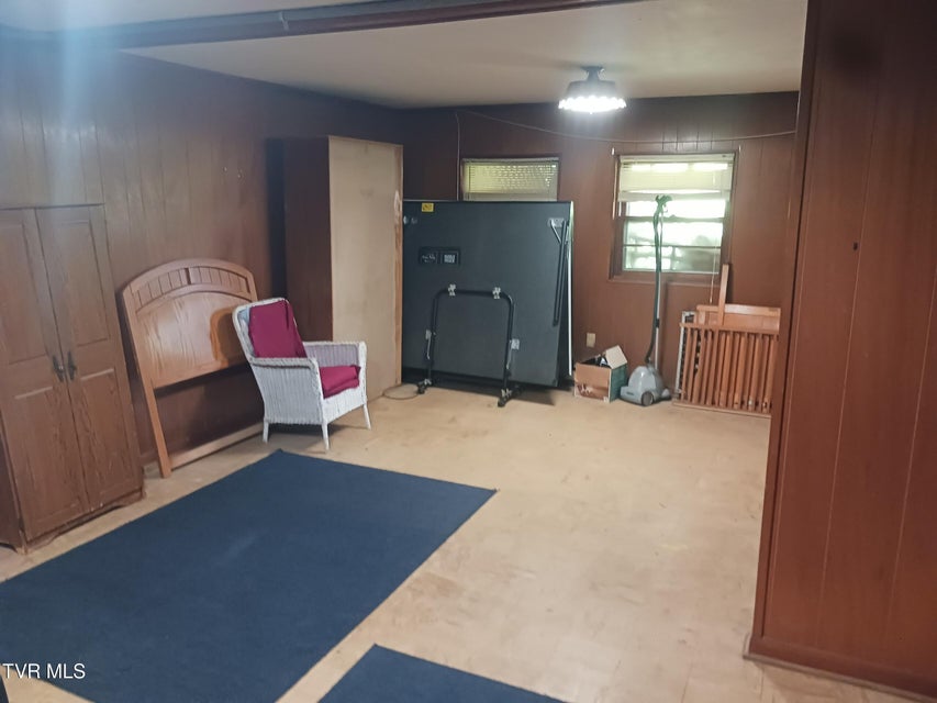 Photo #8: 217 Holland Drive