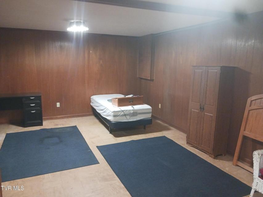 Photo #9: 217 Holland Drive