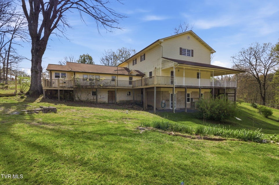 Photo #8: 2412 Reservoir Road