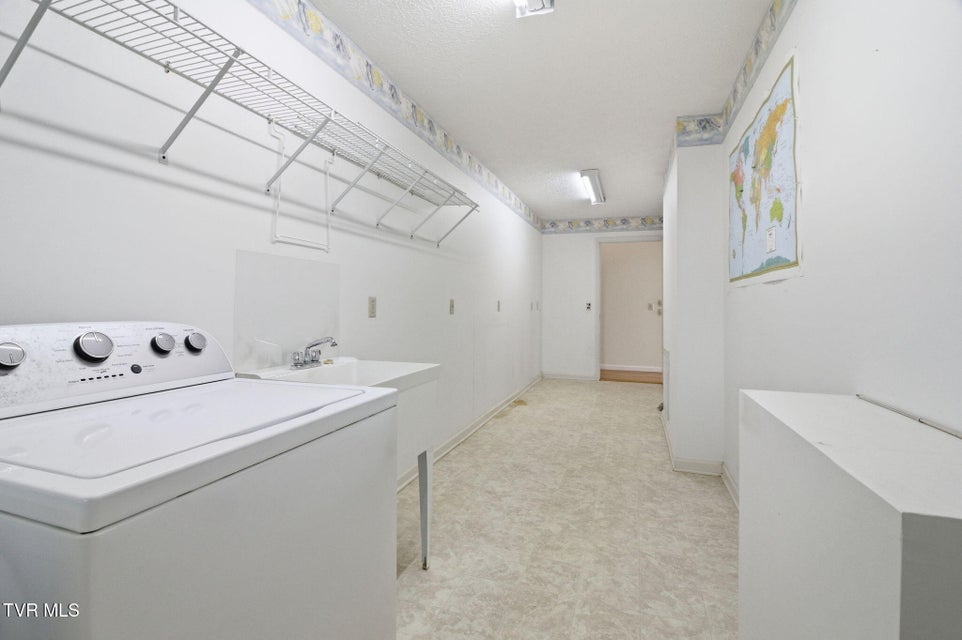 Photo #17: 2412 Reservoir Road