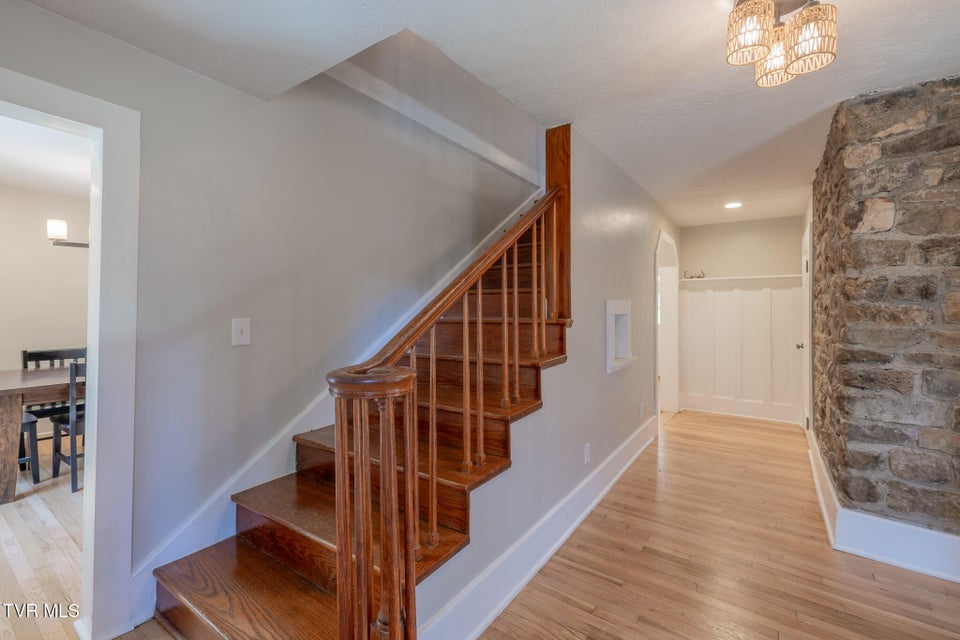 Photo #4: 31232 Hollyfield Road