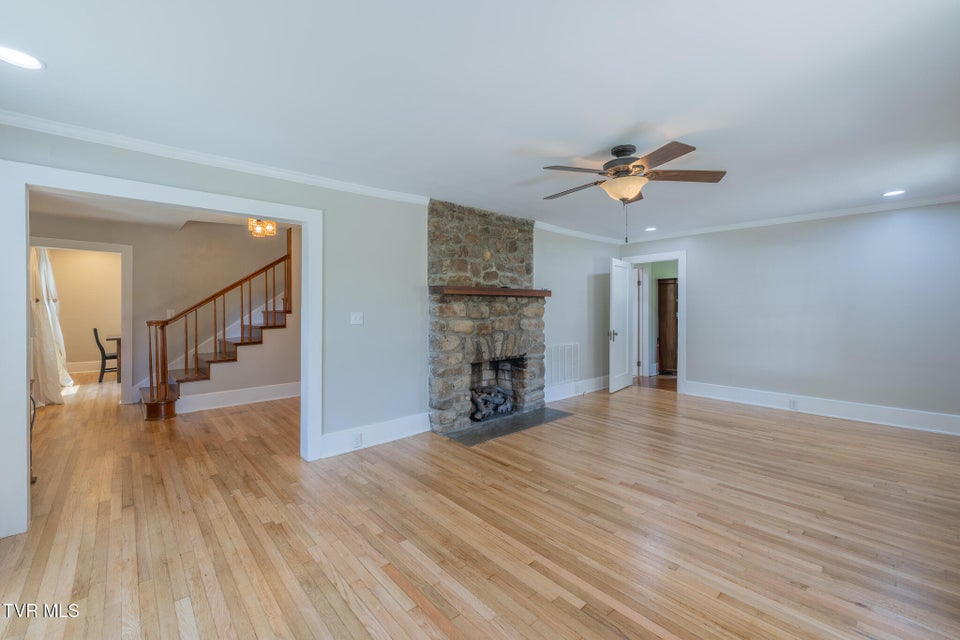 Photo #5: 31232 Hollyfield Road