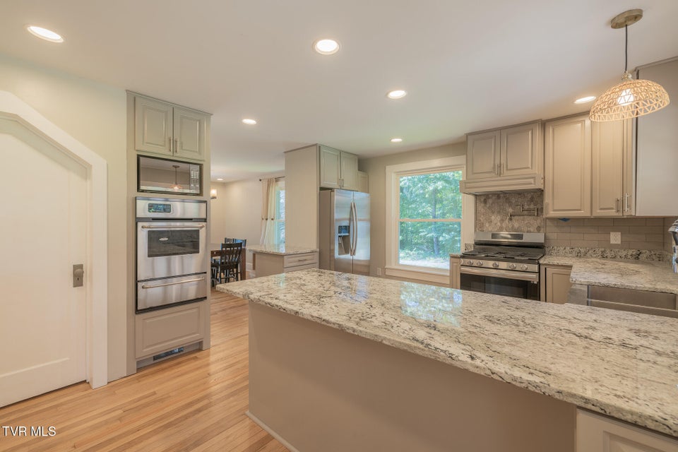 Photo #18: 31232 Hollyfield Road