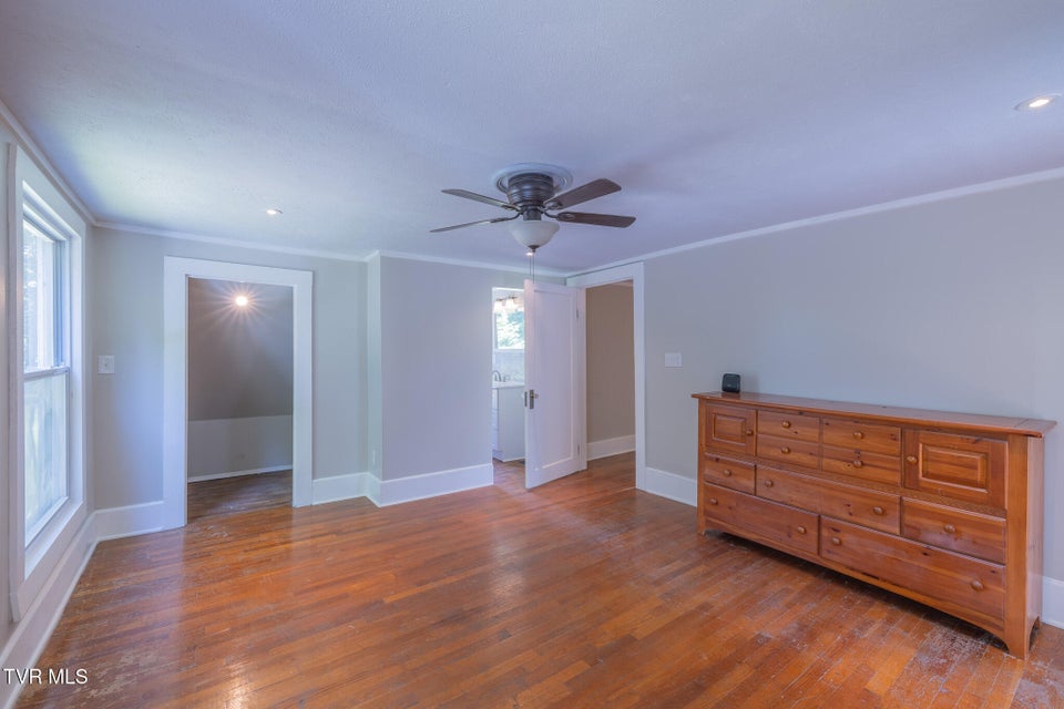 Photo #29: 31232 Hollyfield Road