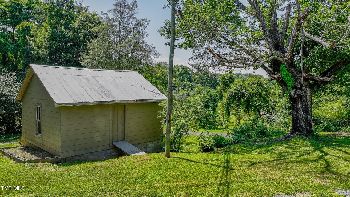 Photo #34: 31232 Hollyfield Road