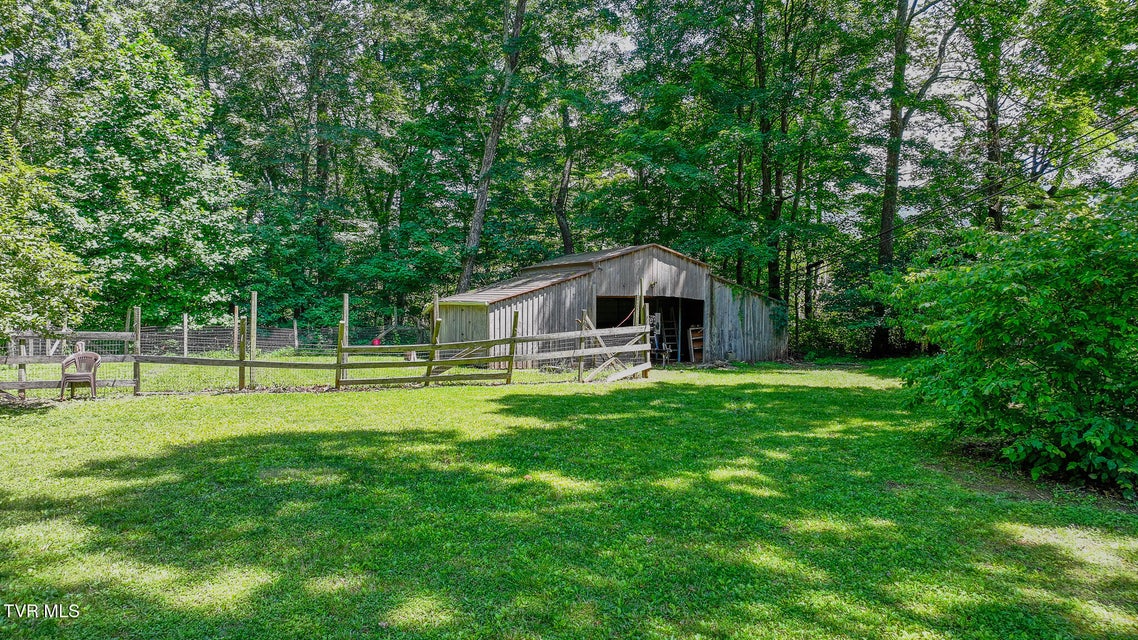 Photo #37: 31232 Hollyfield Road