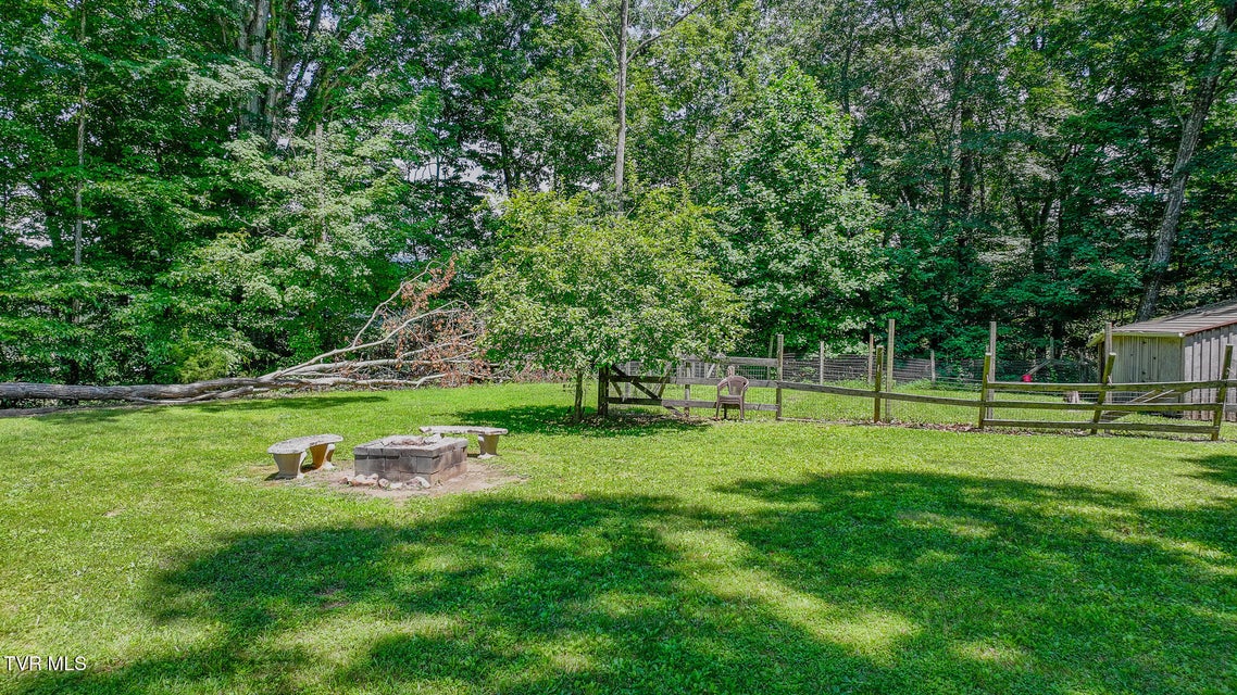 Photo #38: 31232 Hollyfield Road