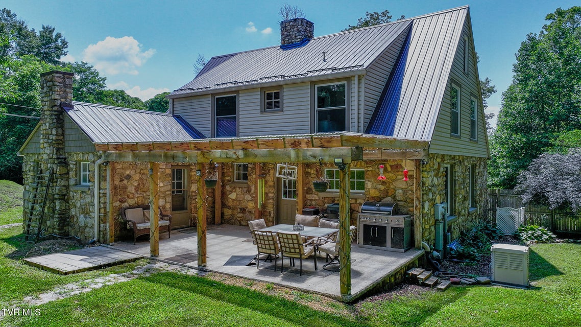 Photo #42: 31232 Hollyfield Road