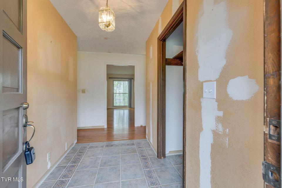 Photo #5: 4709 Edens View Road