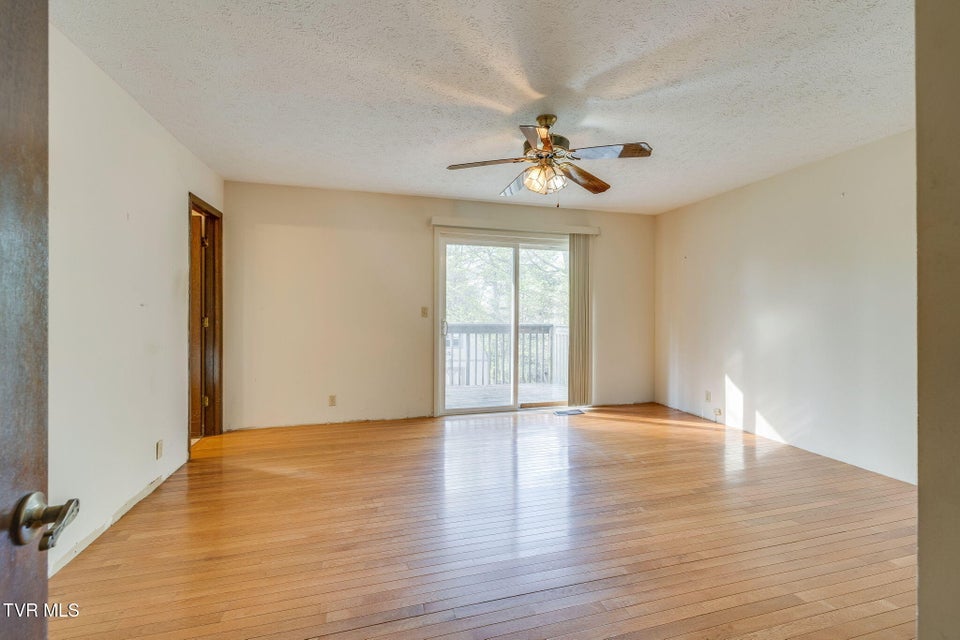 Photo #19: 4709 Edens View Road