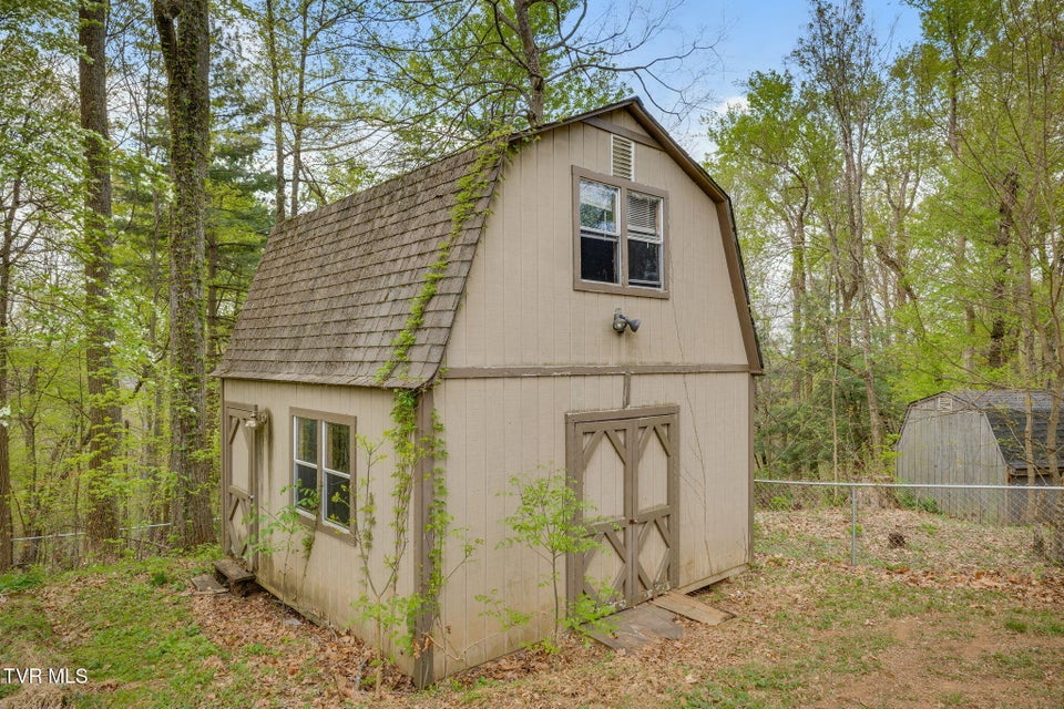 Photo #38: 4709 Edens View Road