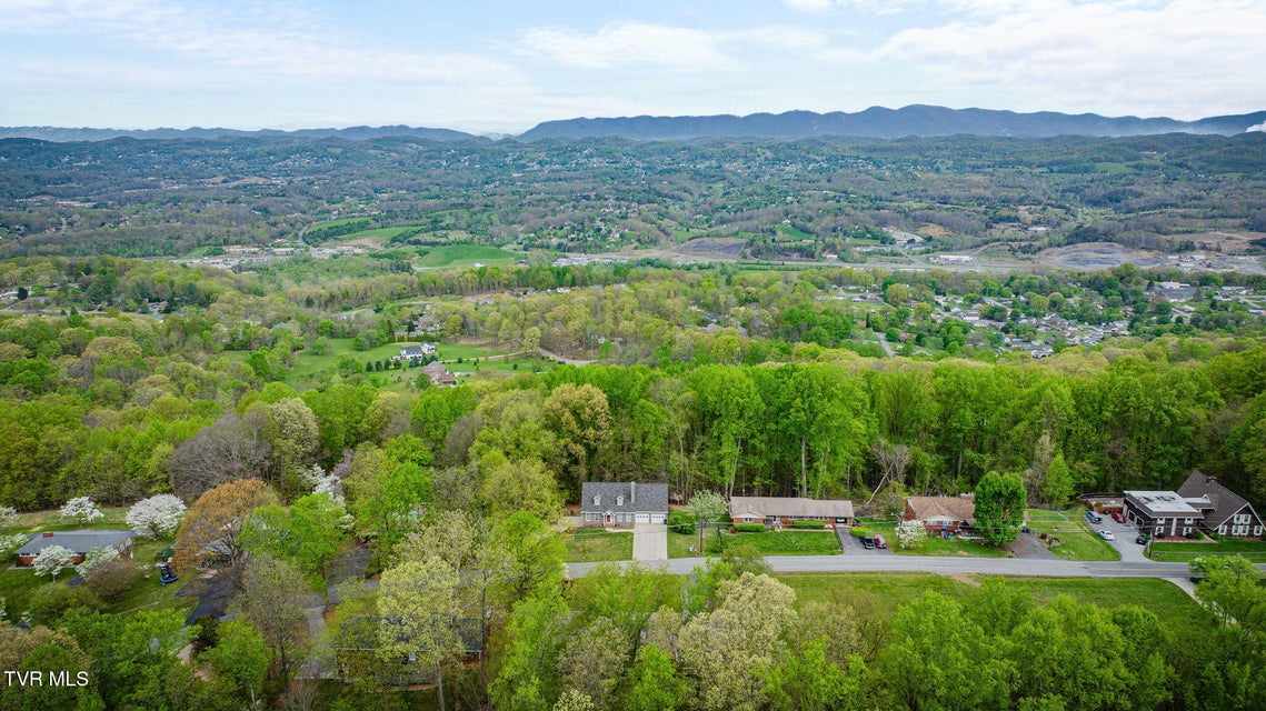 Photo #42: 4709 Edens View Road