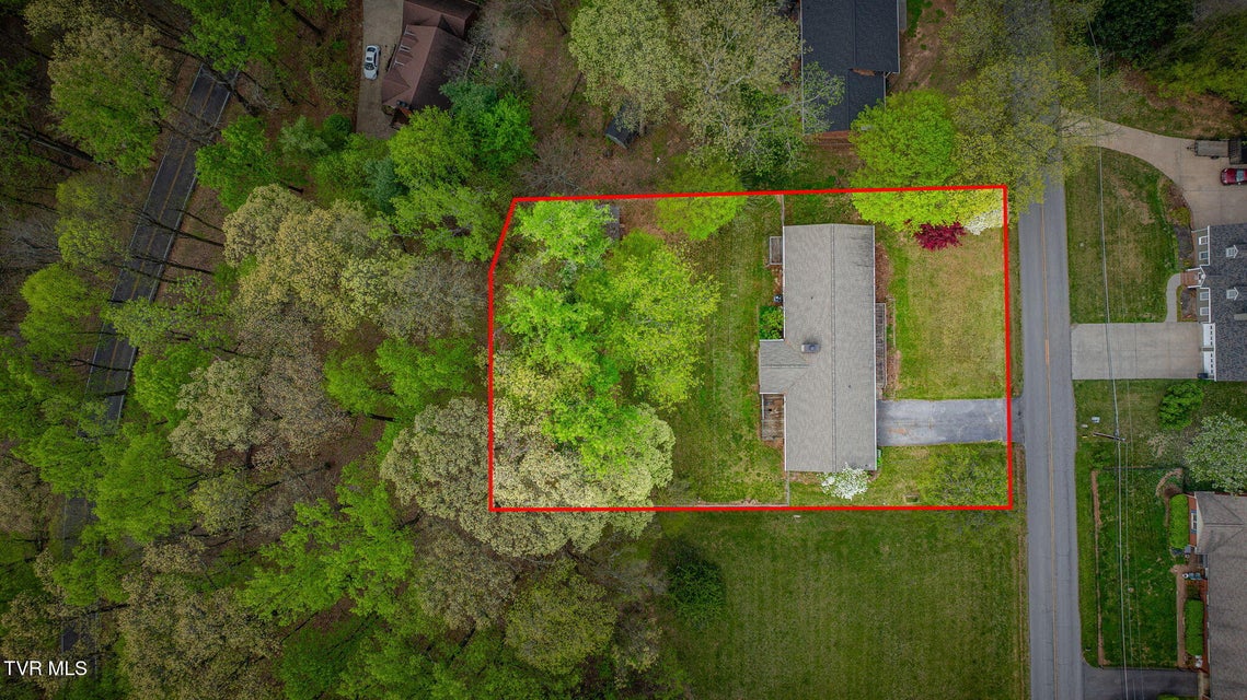 Photo #45: 4709 Edens View Road