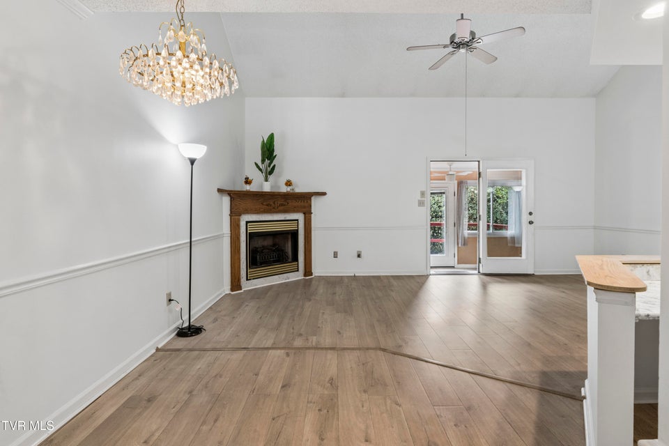 Photo #12: 400 Sunset Drive