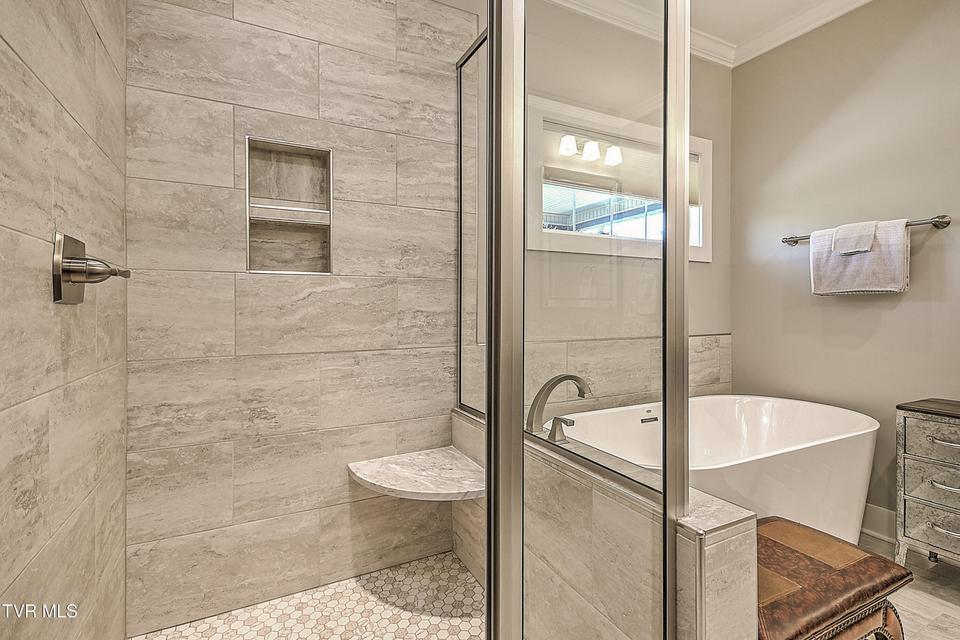 Photo #11: 336 Loafers Glory View