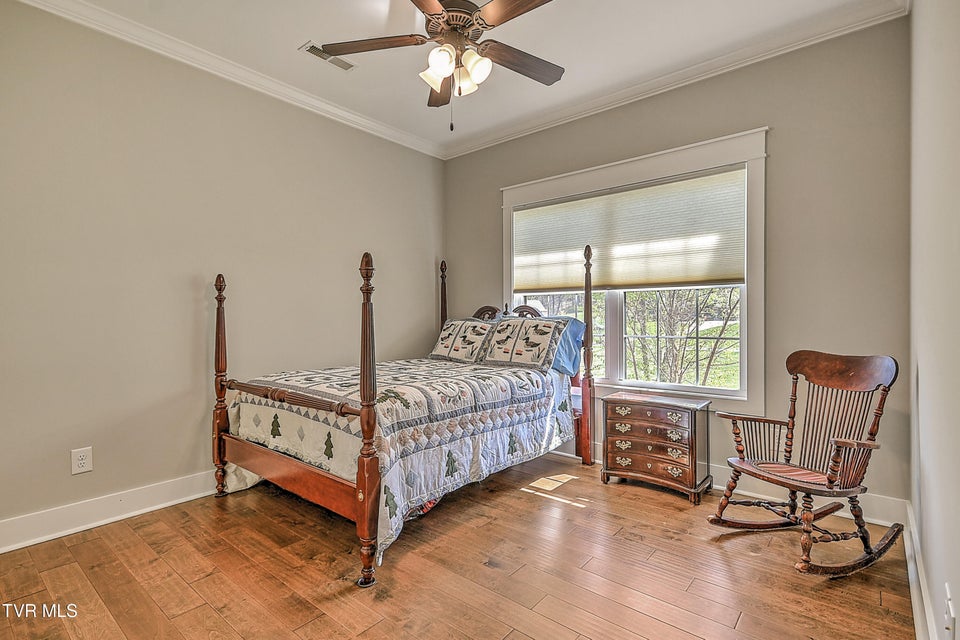 Photo #17: 336 Loafers Glory View