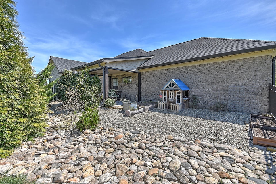 Photo #24: 336 Loafers Glory View