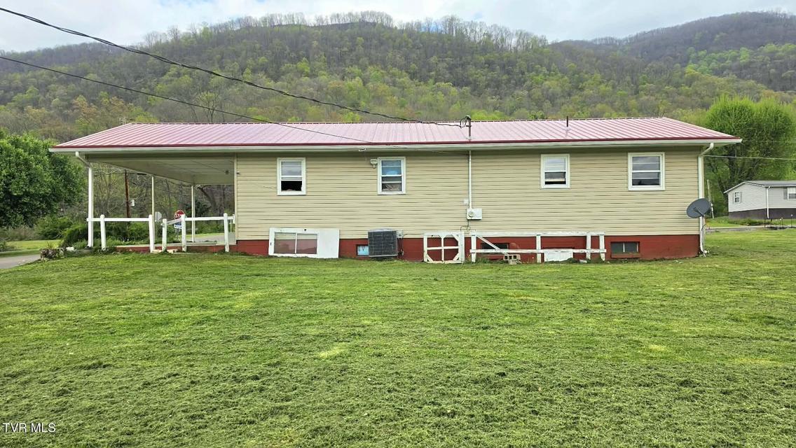 Photo #7: 2704 6th Avenue