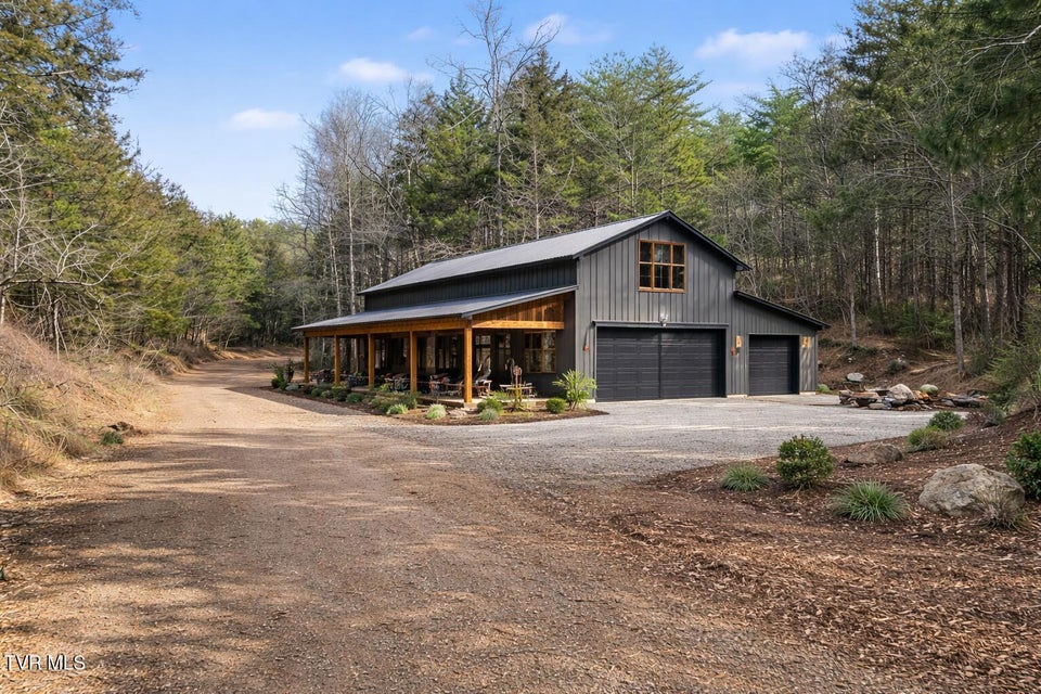 Photo #9: 2692 Bear Creek Road