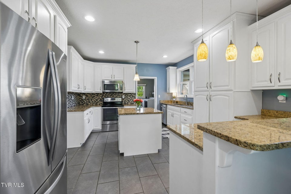 Photo #22: 210 Clifton Heights Road