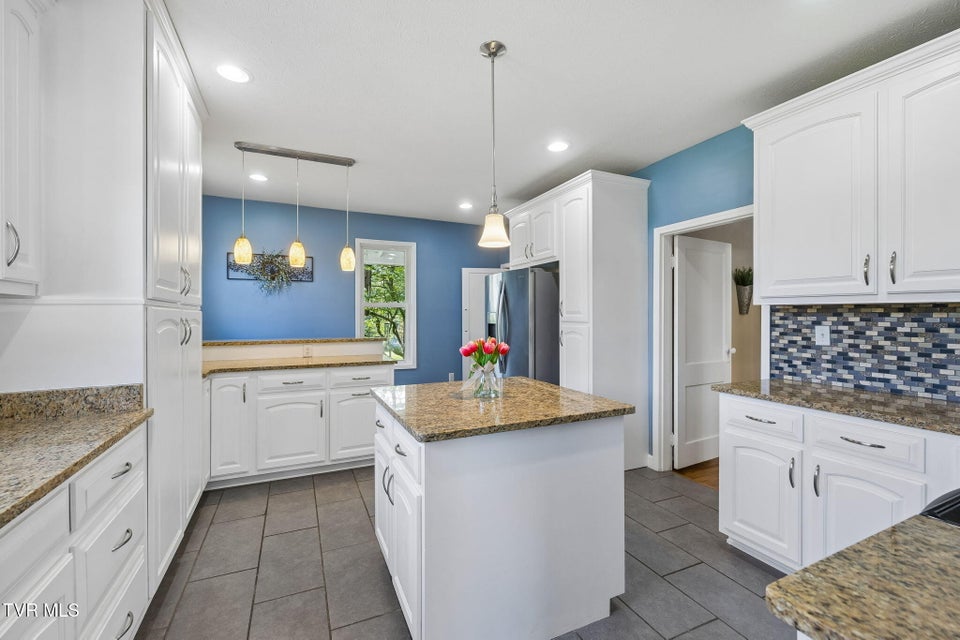 Photo #26: 210 Clifton Heights Road