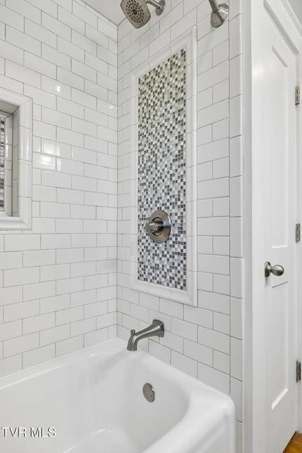 Photo #32: 210 Clifton Heights Road