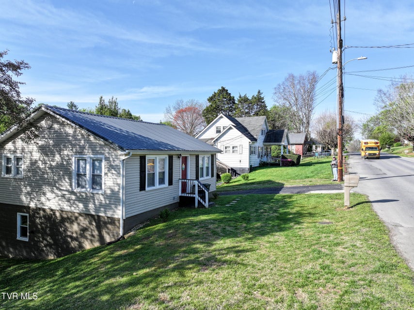 Photo #6: 501 Mckee Street