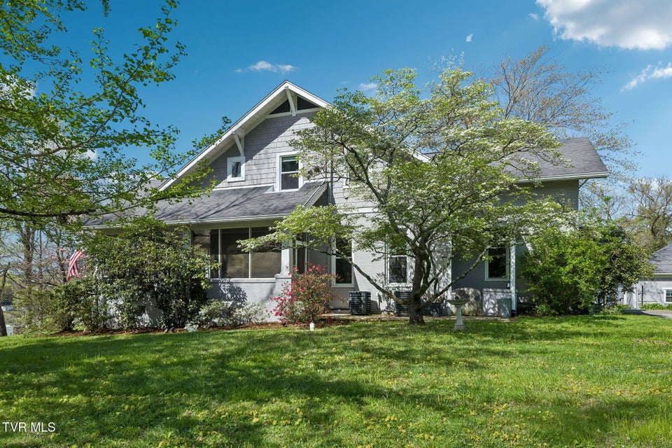 Photo #56: 210 Clifton Heights Road