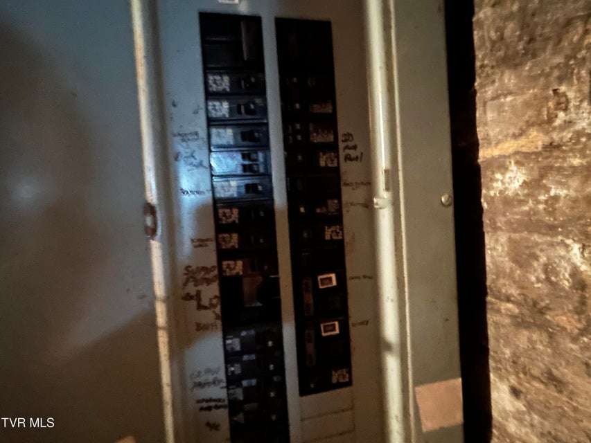 Photo #66: 210 Clifton Heights Road