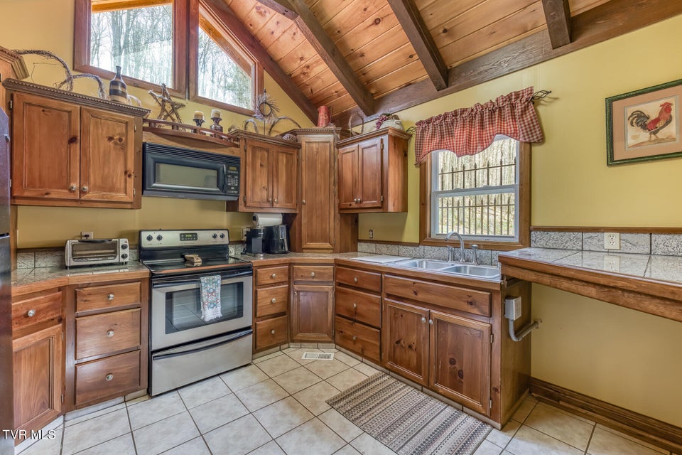 Photo #8: 501 Two Branch Lane