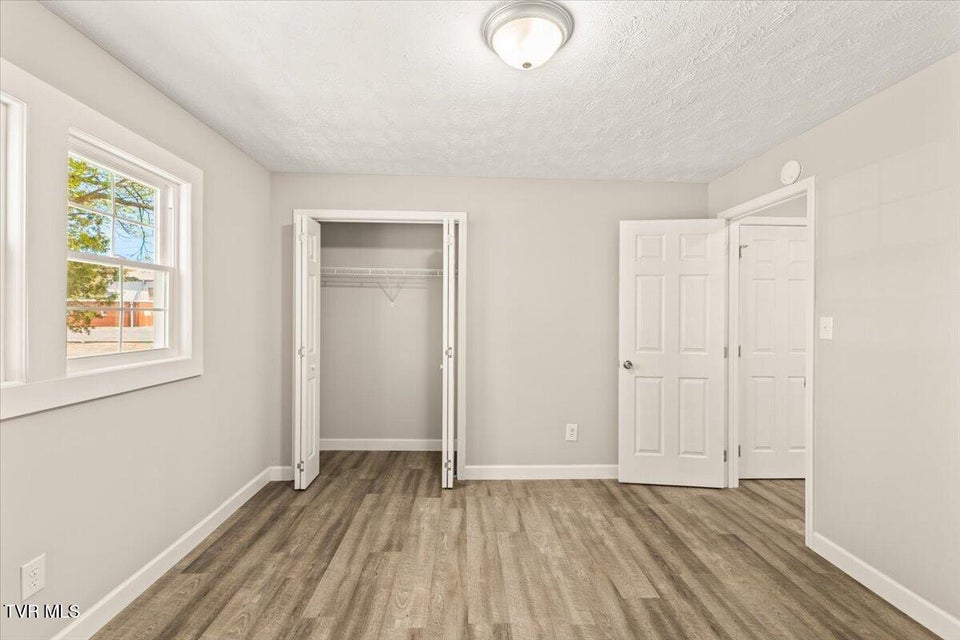 Photo #22: 701 Hemlock Street