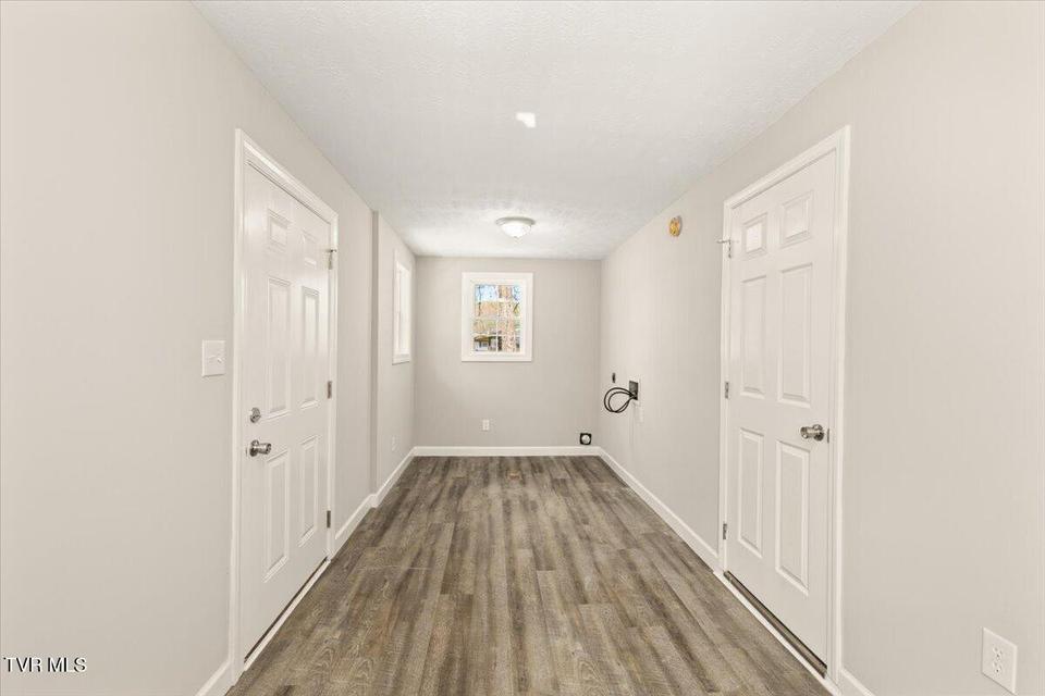 Photo #25: 701 Hemlock Street