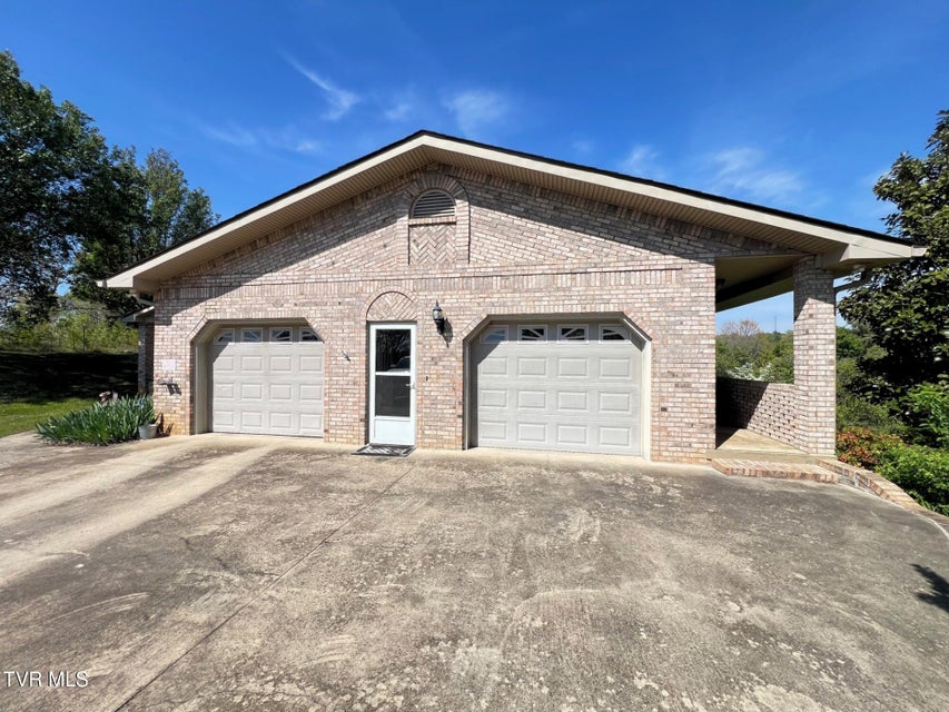 Photo #3: 60 School Street