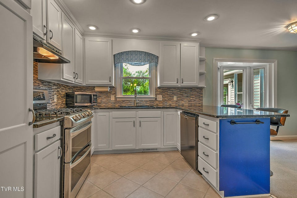 Photo #15: 308 Appleberry Circle