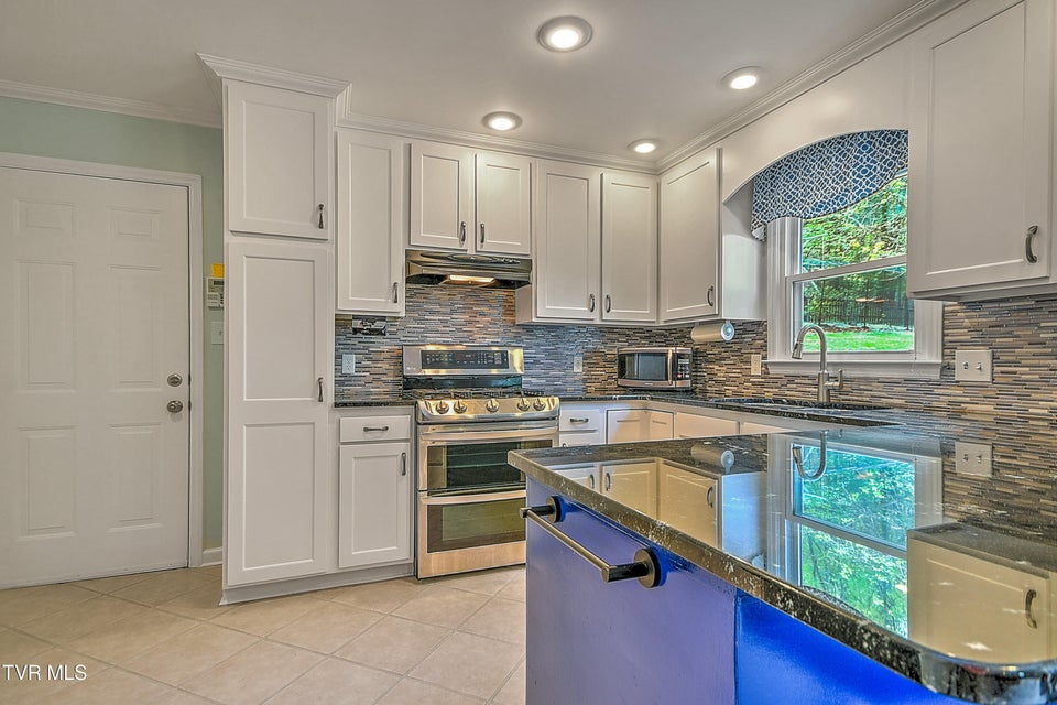 Photo #17: 308 Appleberry Circle